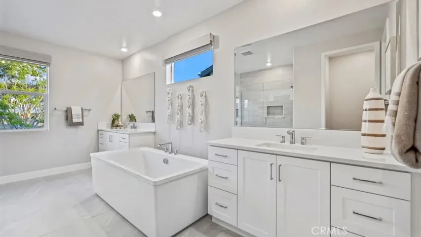 Photos shown are of model only- not actual homesite.