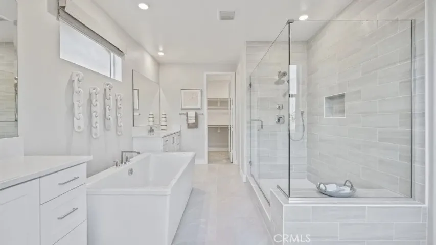 Photos shown are of model only- not actual homesite.