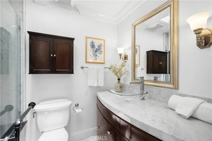 541 Thalia Street, Laguna Beach, California 92651
