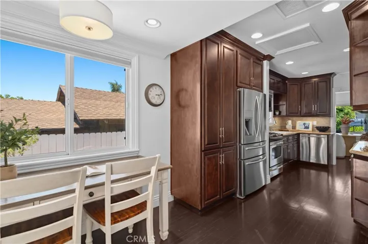 541 Thalia Street, Laguna Beach, California 92651