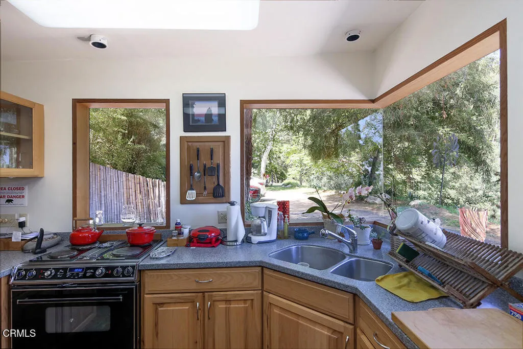 633 Norumbega Drive, Monrovia, California 91016 home-pic-13
