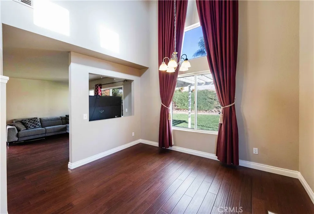 44594 Johnston Drive, Temecula, California 92592 home-pic-19