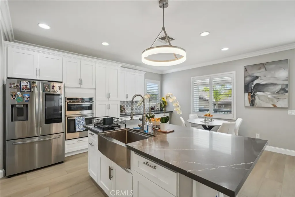 44366 Dorchester Drive, Temecula, California 92592 home-pic-11