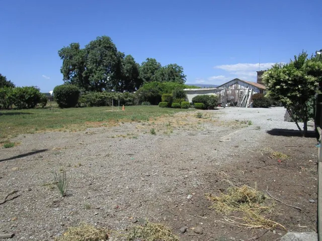 2025 Pacheco Pass Highway, Gilroy, California 95020