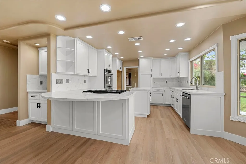 451 S Wishing Well Lane, Anaheim Hills, California 92807, 4 Bedrooms Bedrooms, ,3 BathroomsBathrooms,Residential,For Sale,Wishing Well,PW25123123
