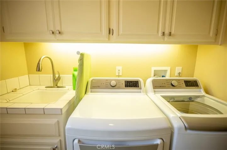 23050 Donnoch Court, Murrieta, California 92562