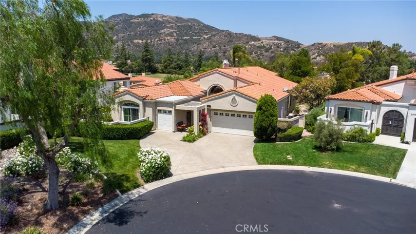 23050 Donnoch Court, Murrieta, California 92562