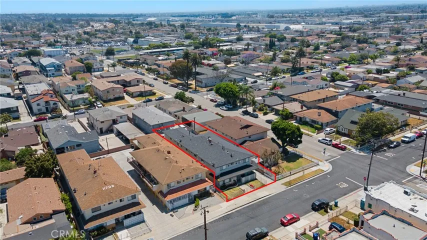 11726 Freeman Avenue A, Hawthorne, California 90250