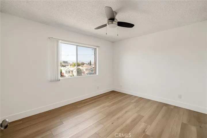 11726 Freeman Avenue A, Hawthorne, California 90250