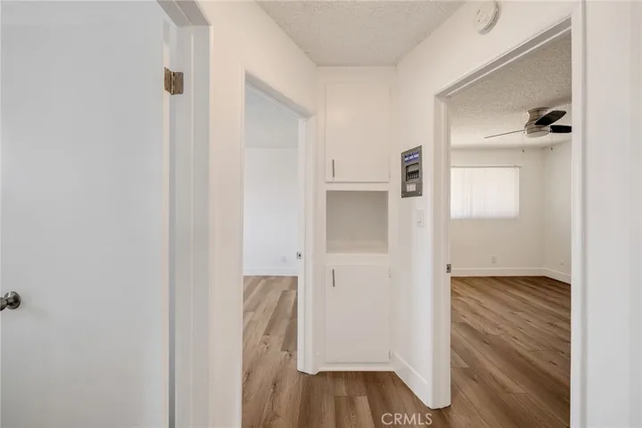 11726 Freeman Avenue A, Hawthorne, California 90250