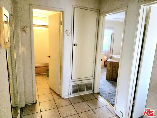 12105 S Hoover Street, Los Angeles, California 90044