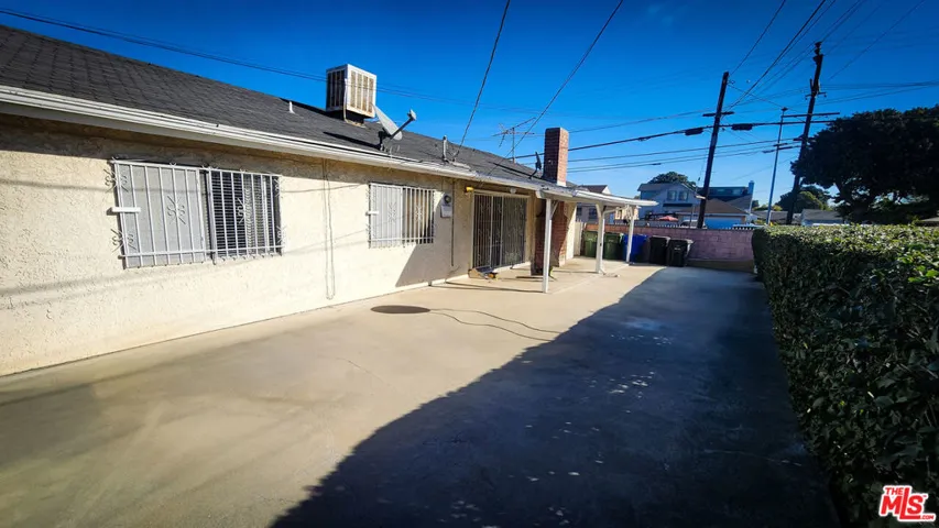 12105 S Hoover Street, Los Angeles, California 90044