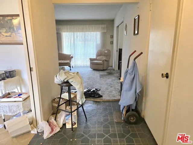12105 S Hoover Street, Los Angeles, California 90044