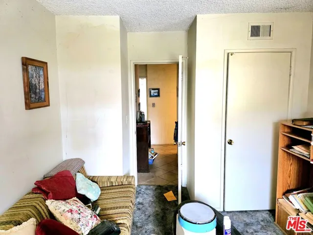 12105 S Hoover Street, Los Angeles, California 90044
