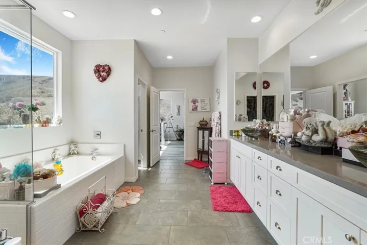 18317 Cumulus Court, Canyon Country, California 91350