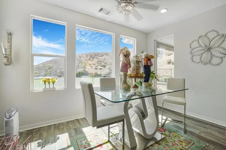 18317 Cumulus Court, Canyon Country, California 91350