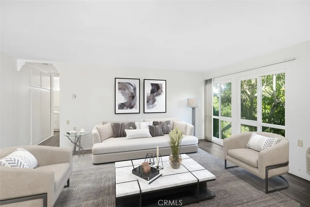 2119 Via Puerta Q, Laguna Woods, California 92637 home-pic-31