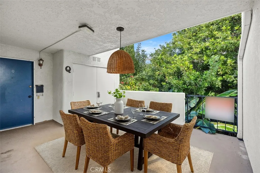 2119 Via Puerta Q, Laguna Woods, California 92637 home-pic-8