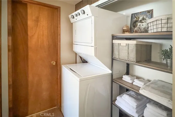 39392 Willow Landing Road, Big Bear Lake, California 92315
