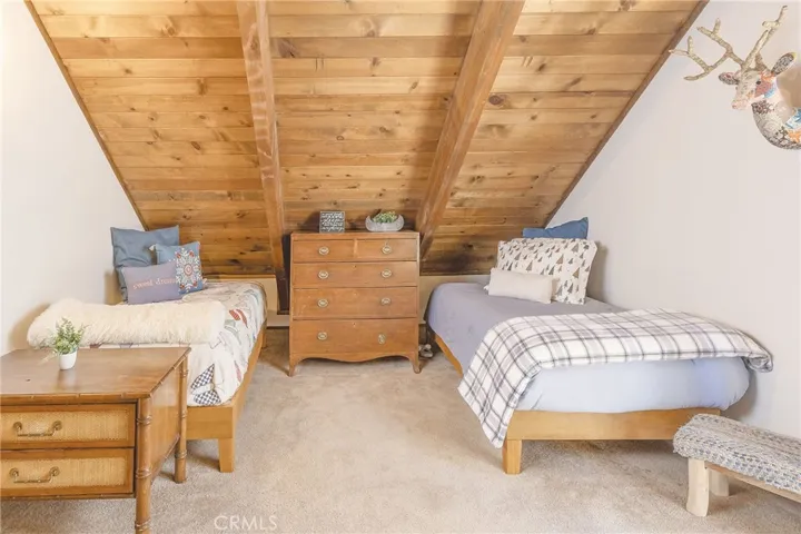 39392 Willow Landing Road, Big Bear Lake, California 92315