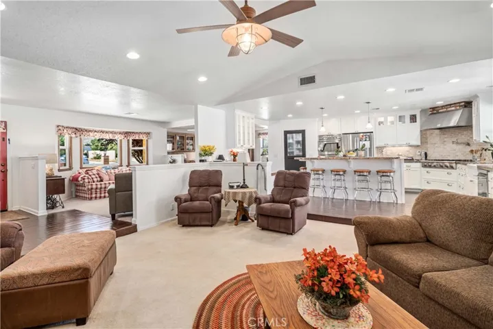 5215 Columbia Way, Lancaster, California 93536
