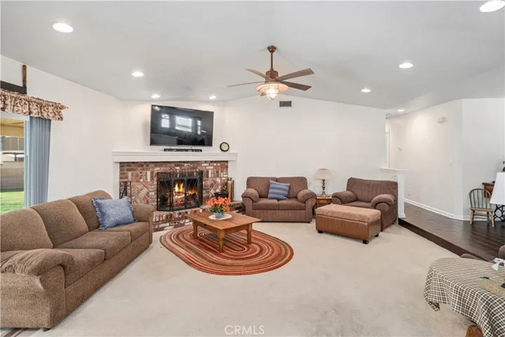 5215 Columbia Way, Lancaster, California 93536