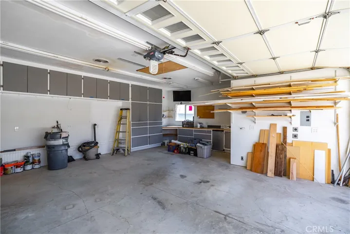 5215 Columbia Way, Lancaster, California 93536