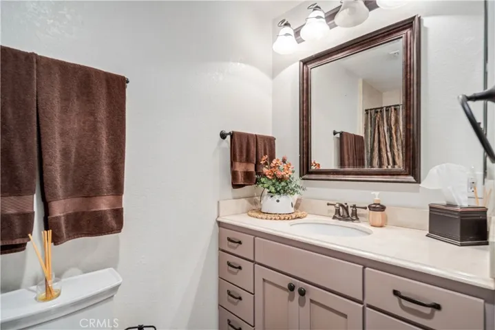 5215 Columbia Way, Lancaster, California 93536