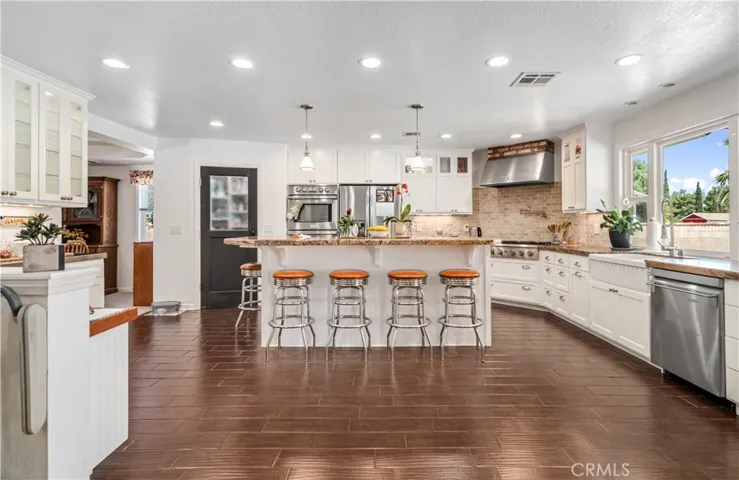 5215 Columbia Way, Lancaster, California 93536
