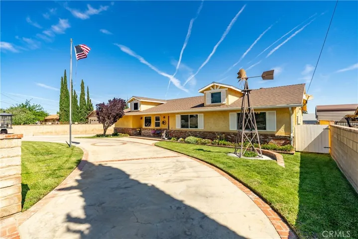 5215 Columbia Way, Lancaster, California 93536