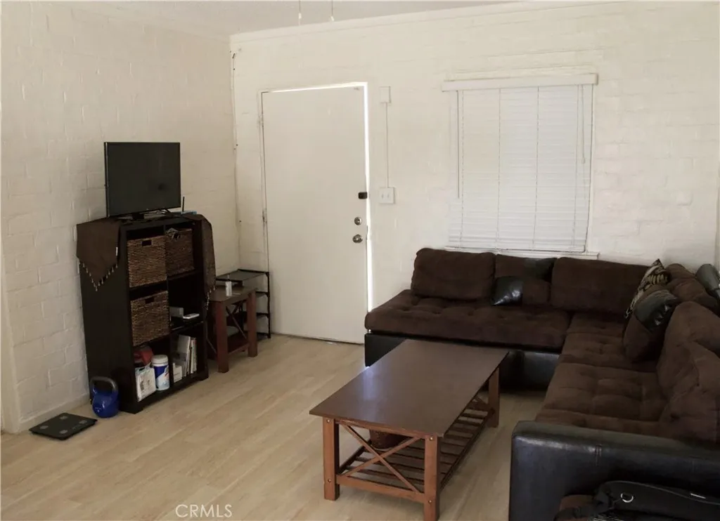 73514 Desert Trail Drive, 29 Palms, California 92277 home-pic-3