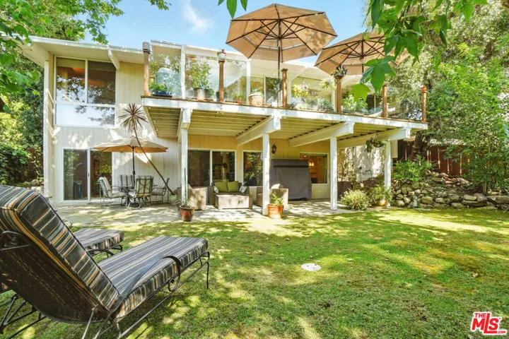 679 Wonder View Drive, Calabasas, California 91302, 4 Bedrooms Bedrooms, ,3 BathroomsBathrooms,Residential,For Sale,Wonder View,25546505