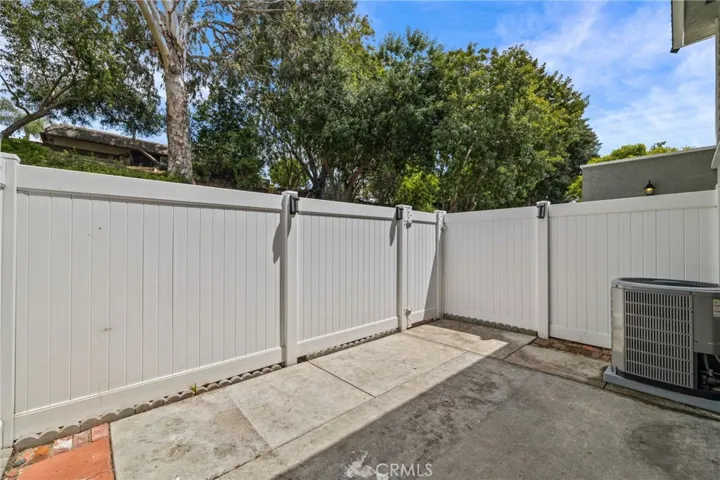 23006 Via Cereza 64, Mission Viejo, California 92691