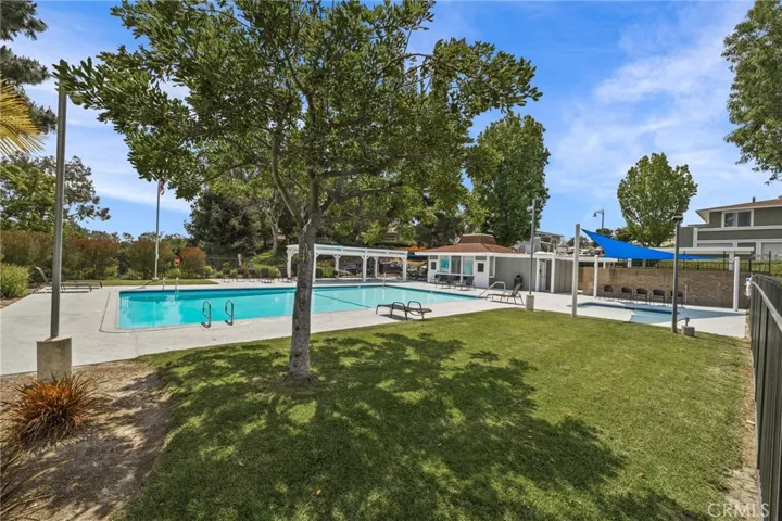 23006 Via Cereza 64, Mission Viejo, California 92691