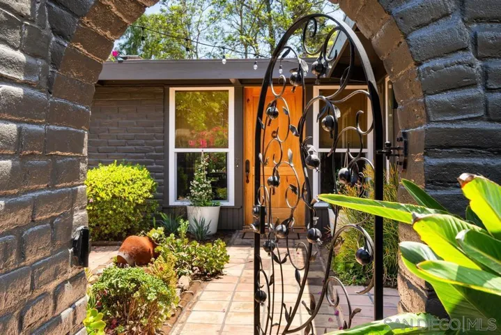 16851 Orchard Bend, Poway, California 92064