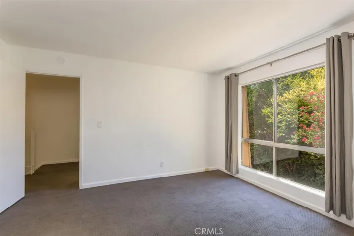 27424 Country Glen Road, Agoura Hills, California 91301