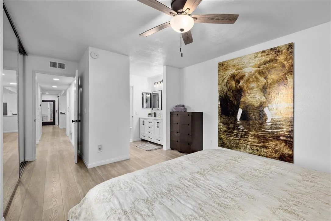 1001 W Macarthur Boulevard 98, Santa Ana, California 92707 home-pic-12