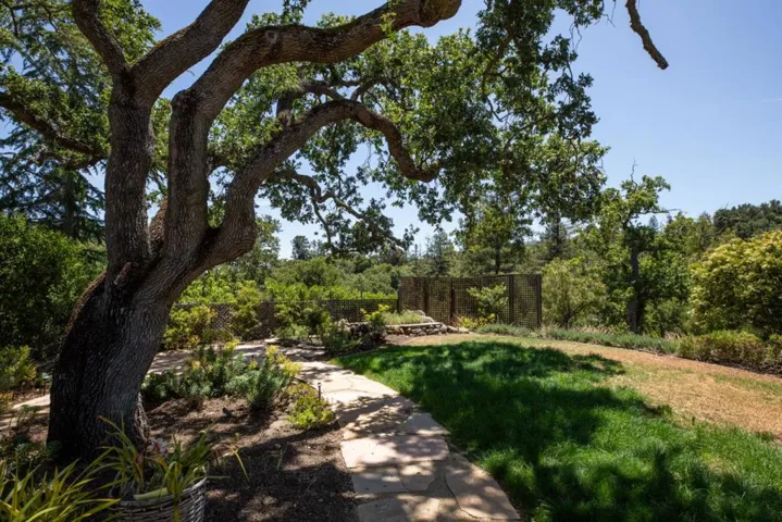 2957 Alexis Drive, Palo Alto, California 94304