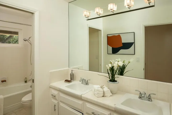 2957 Alexis Drive, Palo Alto, California 94304