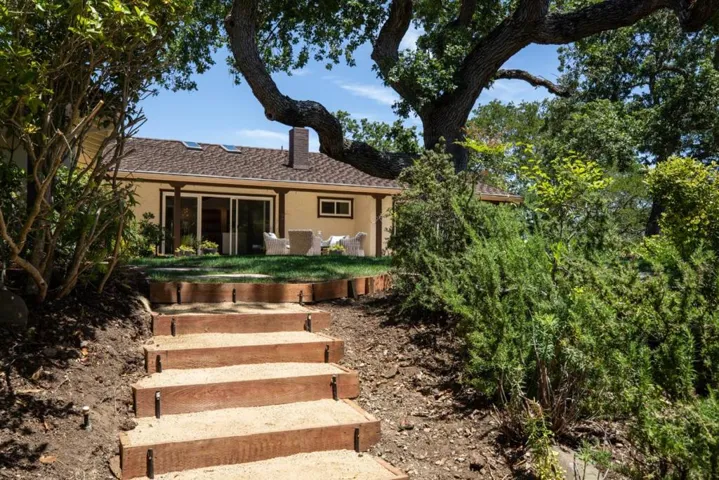2957 Alexis Drive, Palo Alto, California 94304