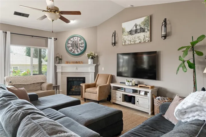 1718 Grand Court, Paradise, California 95969