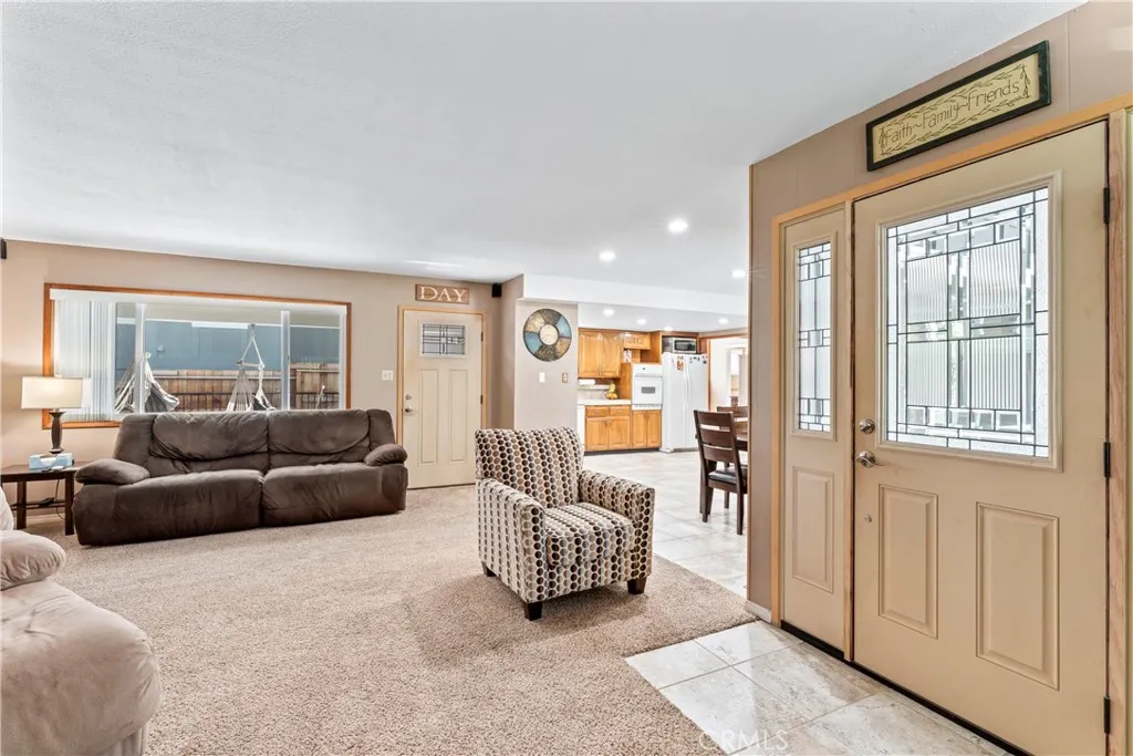 30955 Scenic Way, Running Springs, California 92382 home-pic-6