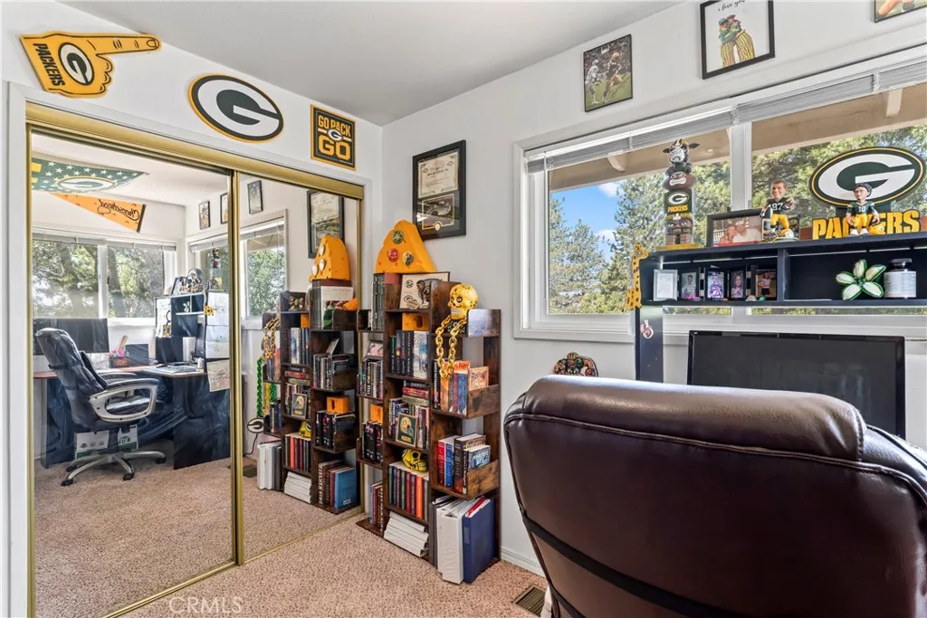 30955 Scenic Way, Running Springs, California 92382 home-pic-25