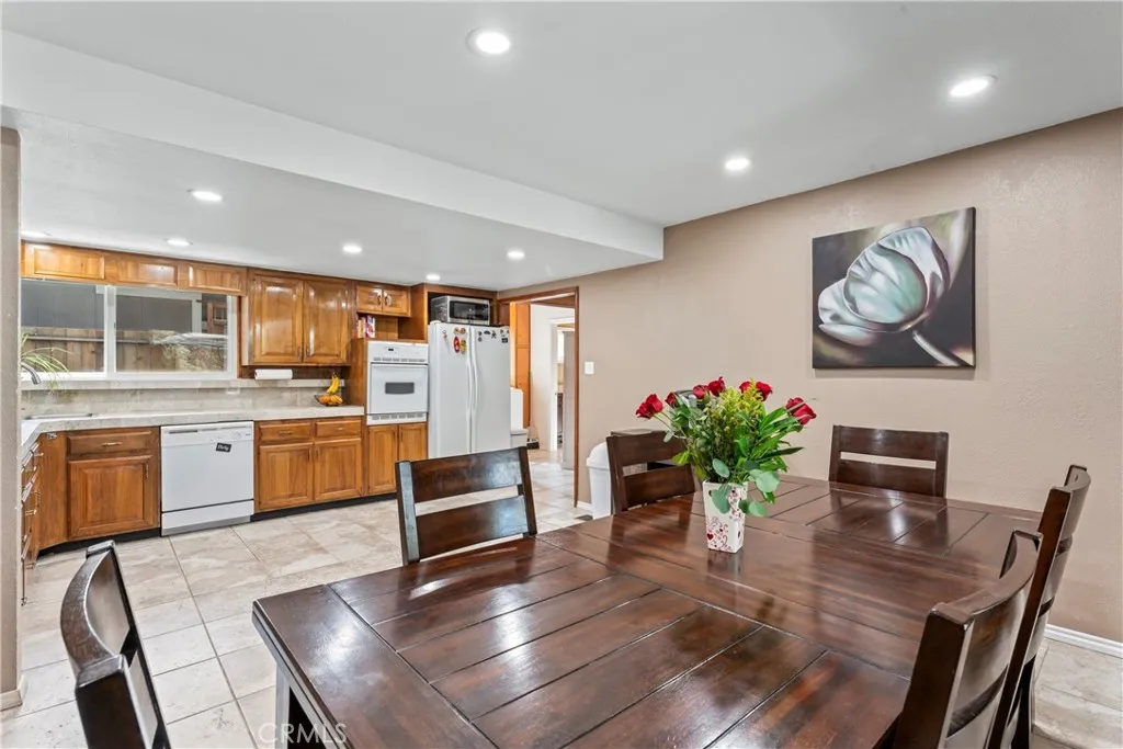 30955 Scenic Way, Running Springs, California 92382 home-pic-9