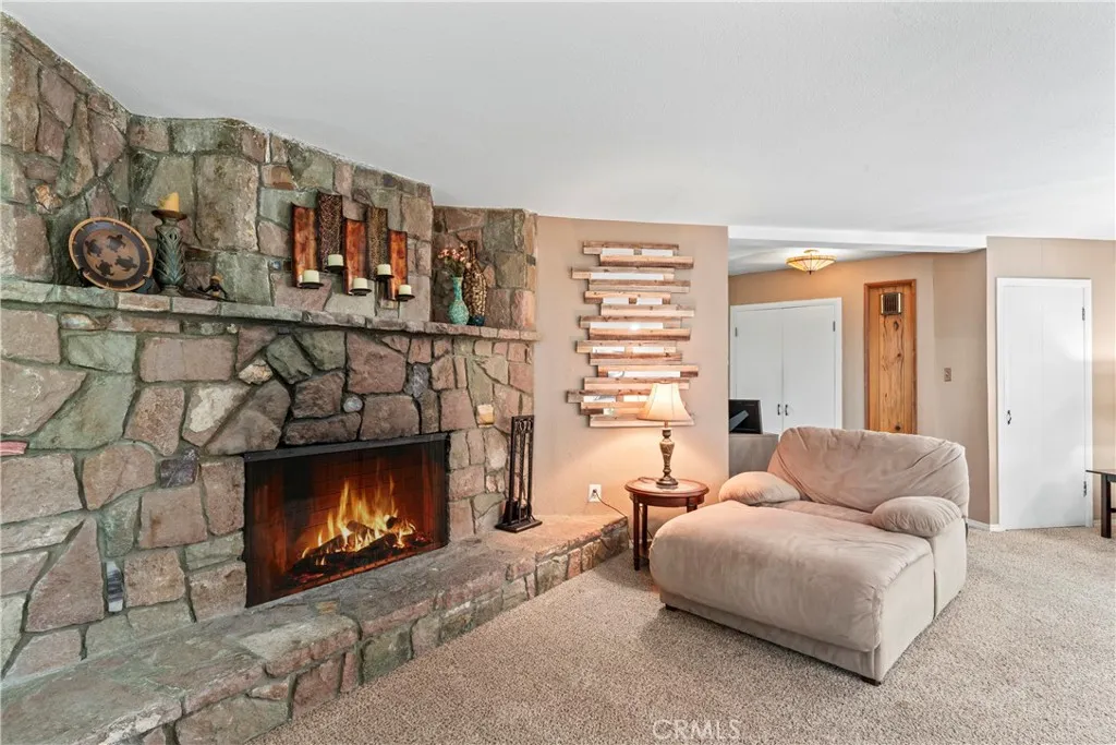 30955 Scenic Way, Running Springs, California 92382 home-pic-7