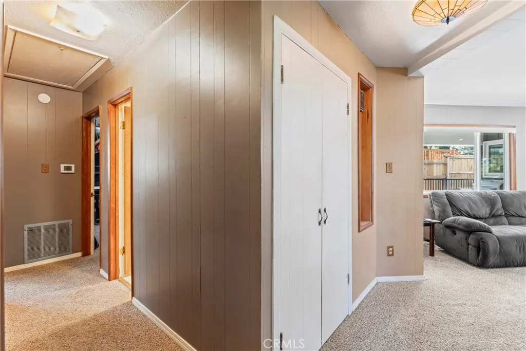 30955 Scenic Way, Running Springs, California 92382 home-pic-21