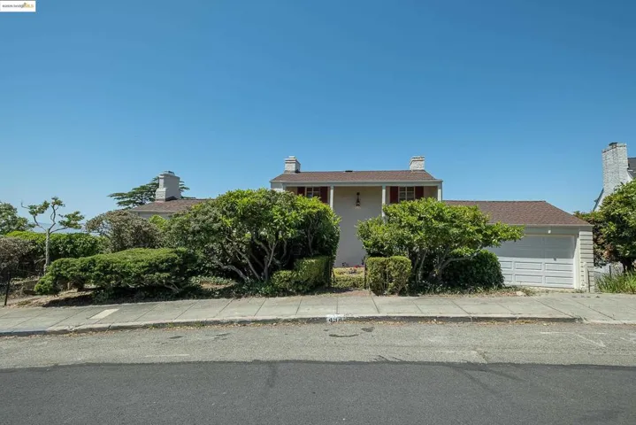 494 Cragmont, Berkeley, California 94708-1206