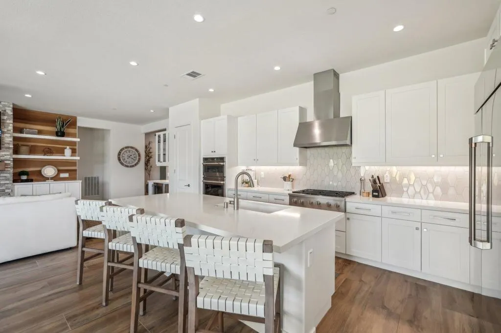 82520 Temescal Canyon Drive, Indio, California 92201 home-pic-6