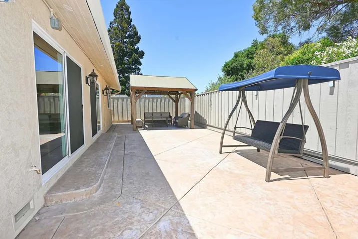 610 Los Robles Court, Danville, California 94526