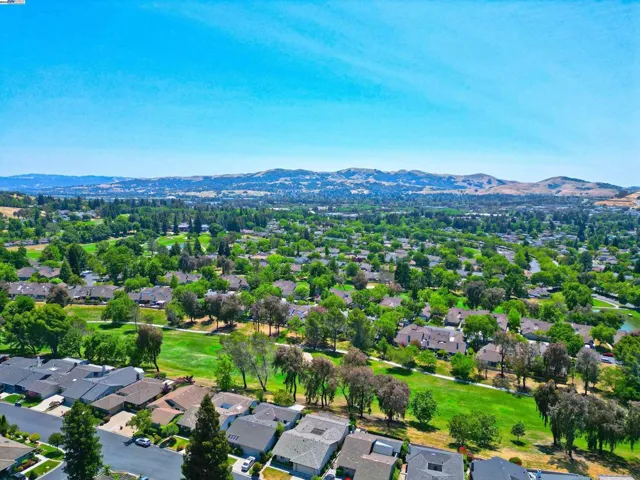 610 Los Robles Court, Danville, California 94526
